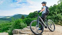 Semi-Private E-Bike Adventure Tour in The Buda Hills