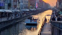 Sunset Navigli Boat Tour in Milan with Optional Aperitivo 