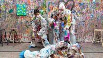 Seoul Action Painting Experience in a Studio (Foreigner Only)