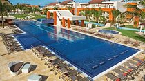 Santo Domingo Airport and Breathless Punta Cana Private Transfer