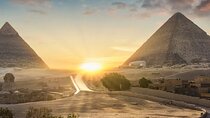Private Tour to Pyramids ,Sphinx & Egyptian Museum from Hurghada 