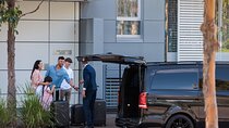 Luxury Airport Transfer to Melbourne CBD 
