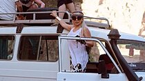 Explore Canyon Salama by Jeep Safari from Sharm El-Sheikh