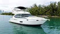 42 Ft Private Yacht Miami, rent for 2 our 4 hours, for 12 people