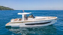 Private tour in Premium Yacht from Sorrento to Capri and Positano