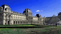 Louvre Museum Timed Entry Ticket with Audio Guide in 4 languages