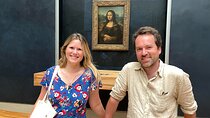 LOUVRE PRIVATE TOUR : Skip the line & Local expert guide - Entry fees included