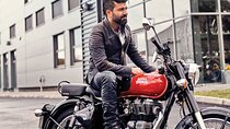 Private Royal Motorbike and Walking Tour in Delhi