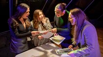 London Murder Mystery Dinner Cruise