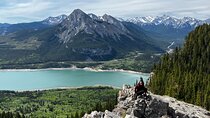Calgary to the Rocky Mountains Private Day Tour