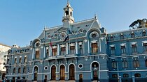 Valparaiso Must See Sites Walking Tour with a Guide
