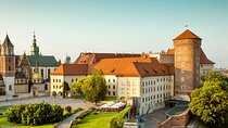 Krakow Scavenger Hunt and Highlights Self Guided Tour