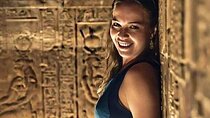 6-Hour Private Tour in Luxor with Queens Nobles Artisans Valley 