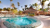 Santo Domingo Airport and TRS Turquesa Private Transfer