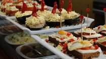 Private Tapas Tour in Barcelona with local guide