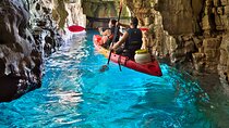 Private kayak tour: Explore the caves and turquoise bays in Pula 
