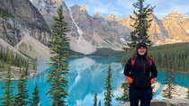 Moraine Lake and Lake Louise Private Premium Day Tour