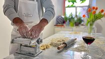 Homemade pasta Cooking Class & Home Restaurant in Rome