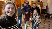 Private: Discover Brussels beer & breweries by a young local (incl. chocolate) 