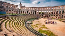 Private transfer from Trieste to Pula with 2h sightseeing stop