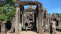 Angkor Wat 2 Days 1 Night with Airport Transfer
