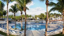 Cancun Airport and Hotel Riu Yucatan Private Shuttle