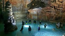 Sea cave, hiking and 20 meter rappelling