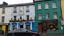 Sean's Bar, Athlone Castle and Clonmaconoise Monasic Site 
