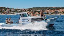 Private Half-Day Boat Tour with Snorkeling and Drinks 