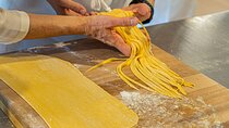 From the market to the table: an intimate cooking class in Como