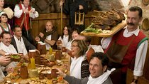 Knight's banquet with live music and supporting programme in Munich