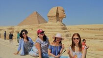 Private Tour Giza Pyramids, Memphis, Sakkara Pyramids With Lunch