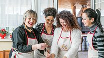 Private Pizza & Tiramisu Class at a Cesarina's home with tasting in Pisa