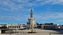 Wonderful Private Full Day Tour in Fátima, Nazaré, Óbidos
