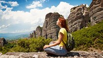Athens: Meteora Monasteries Tour with Local Guide and Greek Lunch