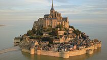 Mont Saint-Michel and Honfleur Private Trip from Paris