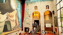 Girona Guided Tour & Dali Museum from Barcelona