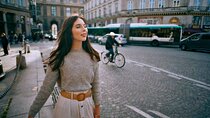 Feel like a star in Paris with photos and a mini movie!