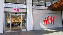 Private Shopping Tour from Melbourne Hotels to DFO South Wharf