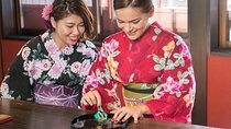 Gold Leaf crafting in Higashi chayagai, Kanazawa