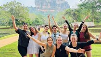 From Kandy to sigirya day tour bay car and van 