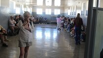 Robben Island Museum, Stellenbosch Wineries plus Ferry Tickets