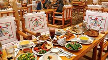 City Tour with Gandoura Dress and Emirati Food Tasting