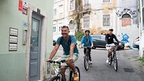 Lisbon Bike Private Customized Tour & Professional Photography