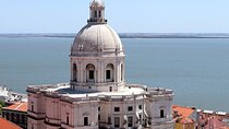 Private Tour to Lisbon with Executive Car and Guide