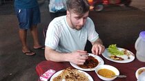 STREET Food with private city tour Colombo ( all - included )