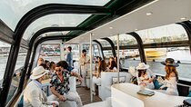 Lisbon VIP Cruise: Unlimited Drinks, Crazy Views & Commentary