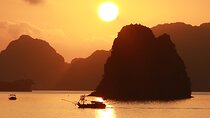 4 Star Cruise 2 days 1 Night Bai Tu Long Bay Voyage from Hanoi