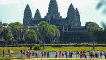 Full Day Discover Angkor Wat Archaeological with local guide 
