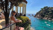 From Barcelona: Wine Tasting & Tapas + MARIMURTRA Garden + Blanes